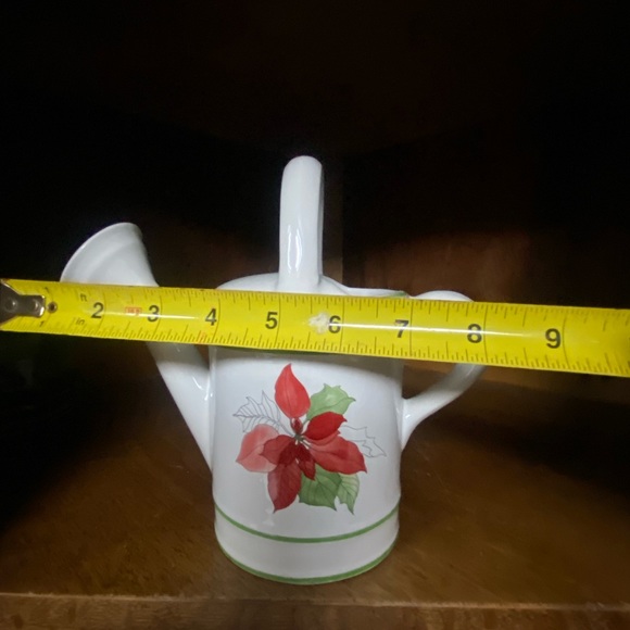 Block Bernarda Poinsettia Ceramic Water Can - Picture 8 of 10